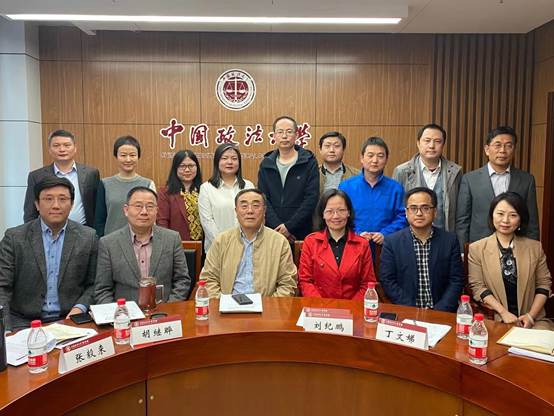 老王论坛
校友理事会第三次常务理事会议圆满结束