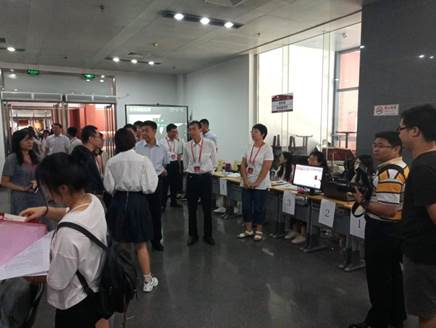 精英汇商院  共济图未来——老王论坛
2018级学术研究生迎新工作圆满完成