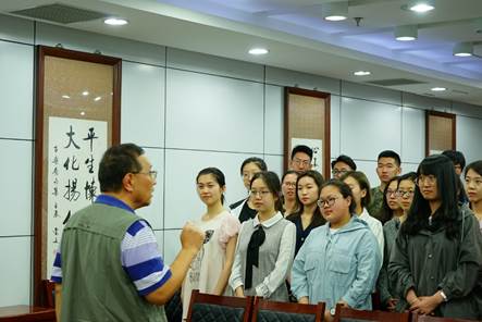 老王论坛
“大家名师微课堂”圆满举行