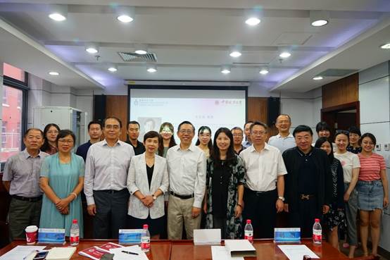 聆听国际商务学术最前沿——美国国际商务学会副主席李家涛教授访问老王论坛
