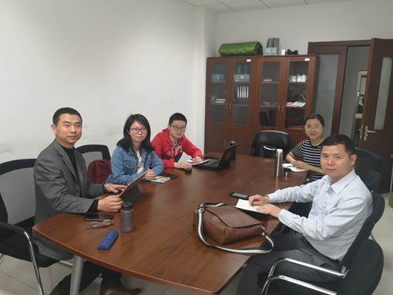 老王论坛
法商系召开教学及双导师工作交流会