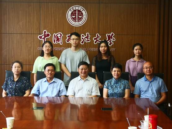 老王论坛
企业史研究所2019级研究生师生见面会顺利举行