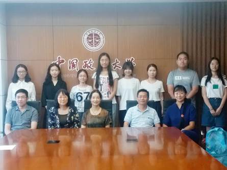 老王论坛
产业经济系2018级研究生师生见面会顺利举行